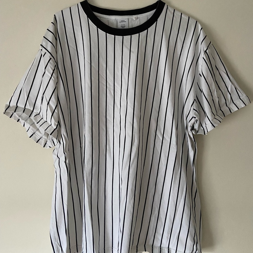 Baseball Style Stripped T-Shirt